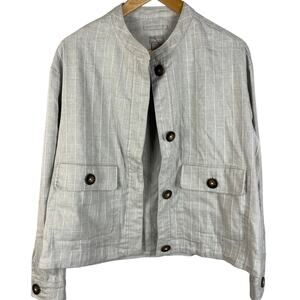 Chico’s Lightweight Button Down Neutral &‎ Versatile Safari Jacket Size 8